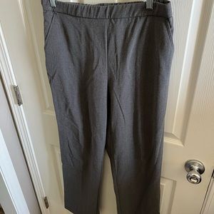 Briggs New York stretchy Grey Dress Pant. Sz12